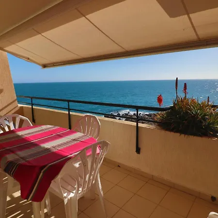 Apartment De 35m² Avec Terrasse De 14m² En Front De Mer, - Fr-1-472a-254